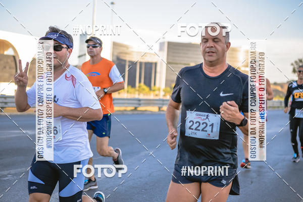 Buy your photos of the eventMaratona e Meia Maratona das Gerais on Fotop