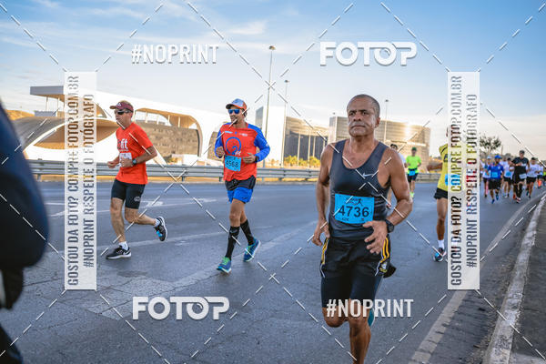 Buy your photos of the eventMaratona e Meia Maratona das Gerais on Fotop