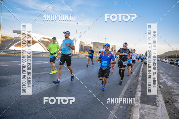 Buy your photos of the eventMaratona e Meia Maratona das Gerais on Fotop