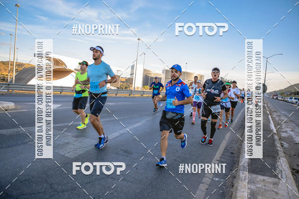 Buy your photos of the eventMaratona e Meia Maratona das Gerais on Fotop