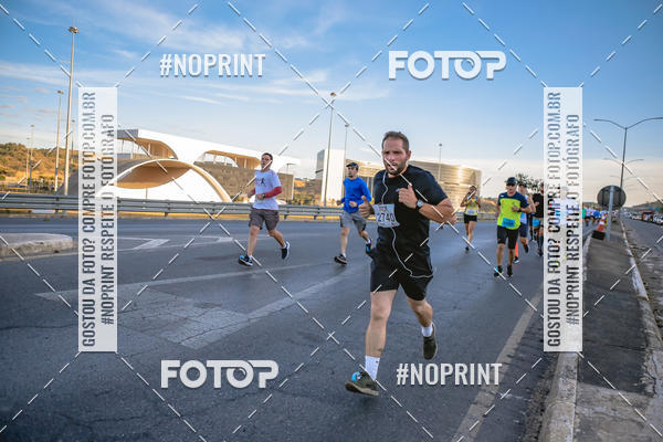 Buy your photos of the eventMaratona e Meia Maratona das Gerais on Fotop