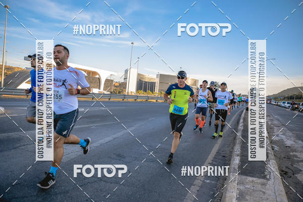 Buy your photos of the eventMaratona e Meia Maratona das Gerais on Fotop
