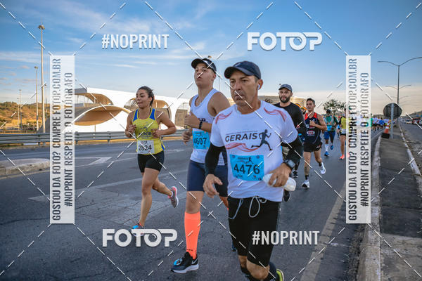 Buy your photos of the eventMaratona e Meia Maratona das Gerais on Fotop