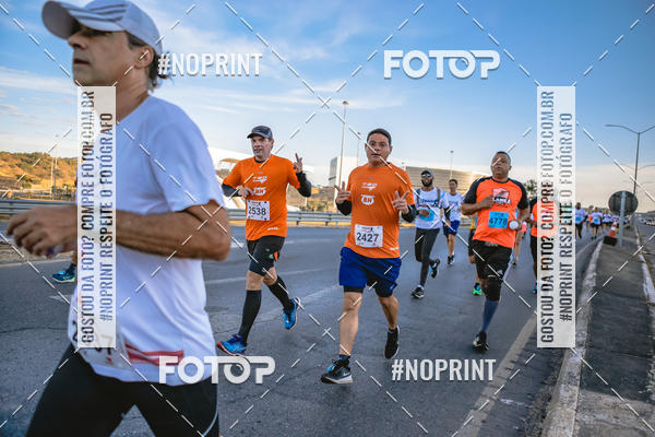 Buy your photos of the eventMaratona e Meia Maratona das Gerais on Fotop