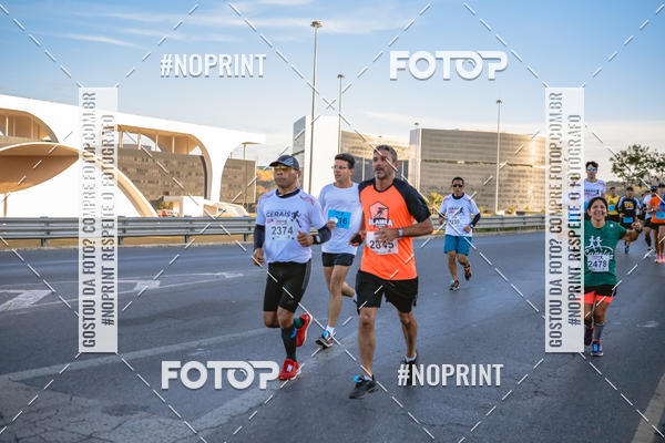 Buy your photos of the eventMaratona e Meia Maratona das Gerais on Fotop