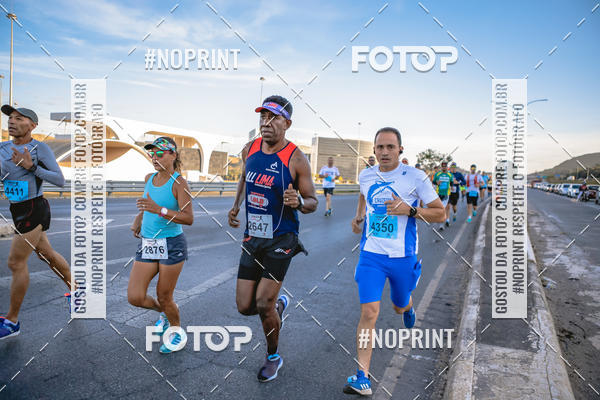 Buy your photos of the eventMaratona e Meia Maratona das Gerais on Fotop