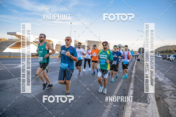 Buy your photos of the eventMaratona e Meia Maratona das Gerais on Fotop