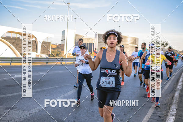 Buy your photos of the eventMaratona e Meia Maratona das Gerais on Fotop