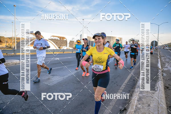 Buy your photos of the eventMaratona e Meia Maratona das Gerais on Fotop