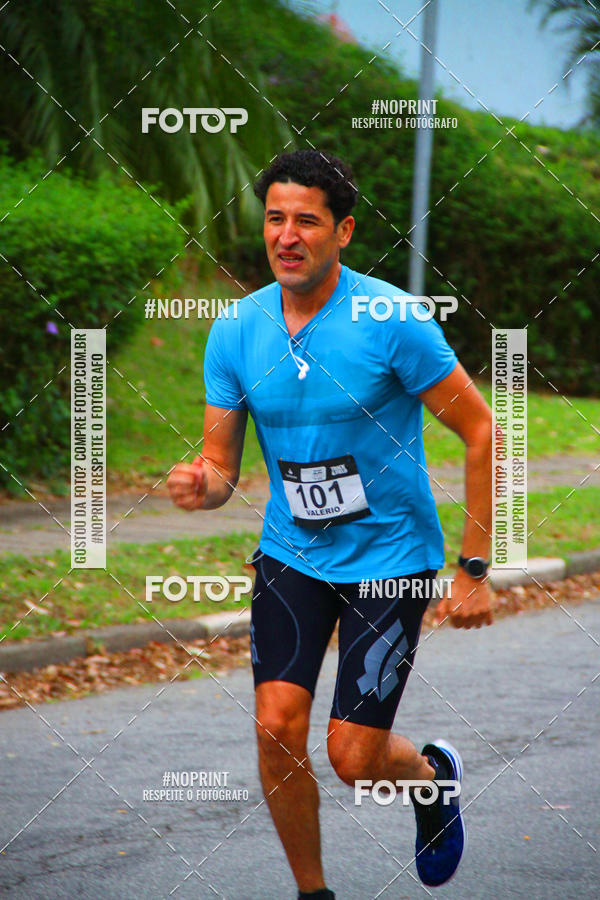 Buy your photos of the eventSantander Track&Field Run Series - Amigo de Valor on Fotop