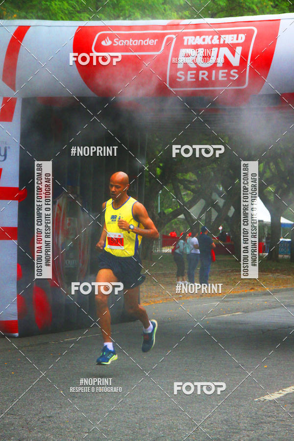Buy your photos of the eventSantander Track&Field Run Series - Amigo de Valor on Fotop