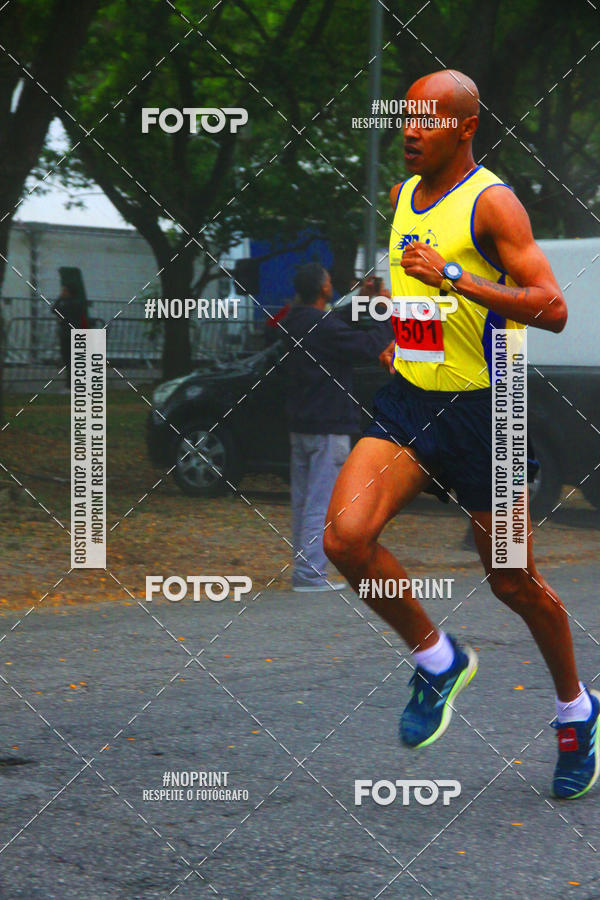 Buy your photos of the eventSantander Track&Field Run Series - Amigo de Valor on Fotop