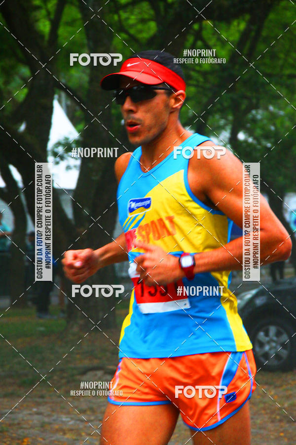 Buy your photos of the eventSantander Track&Field Run Series - Amigo de Valor on Fotop