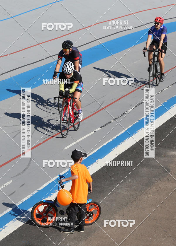 Buy your photos of the eventPEDALE POR UMA CAUSA 2019 - CURITIBA on Fotop