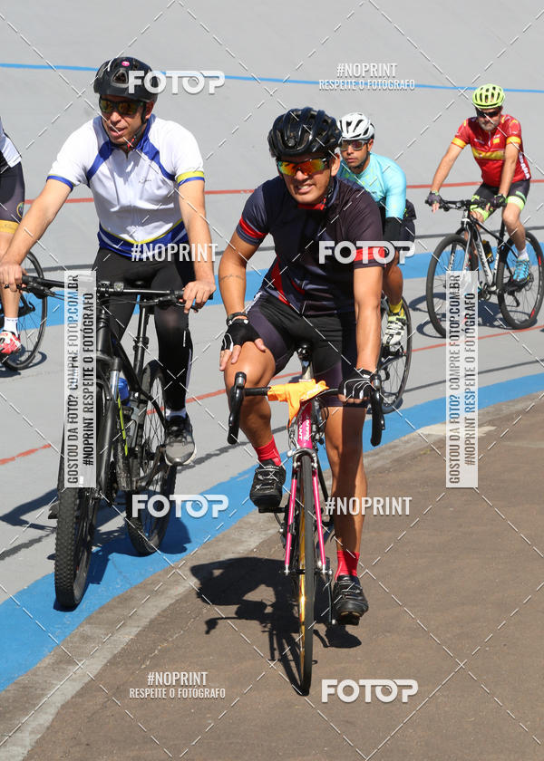 Buy your photos of the eventPEDALE POR UMA CAUSA 2019 - CURITIBA on Fotop