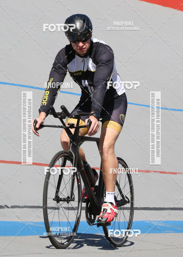 Buy your photos of the eventPEDALE POR UMA CAUSA 2019 - CURITIBA on Fotop