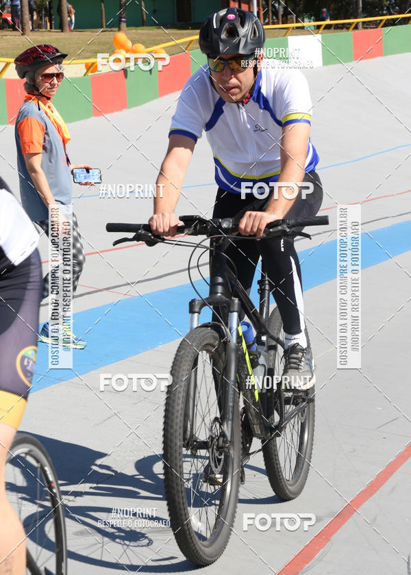 Buy your photos of the eventPEDALE POR UMA CAUSA 2019 - CURITIBA on Fotop