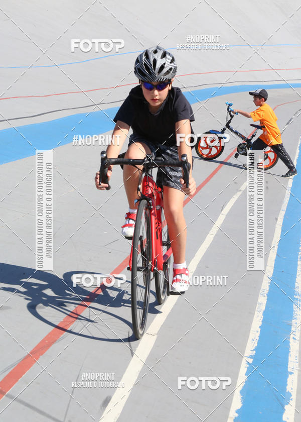 Buy your photos of the eventPEDALE POR UMA CAUSA 2019 - CURITIBA on Fotop