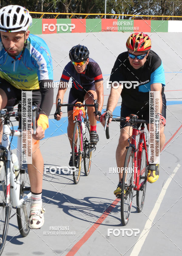 Buy your photos of the eventPEDALE POR UMA CAUSA 2019 - CURITIBA on Fotop