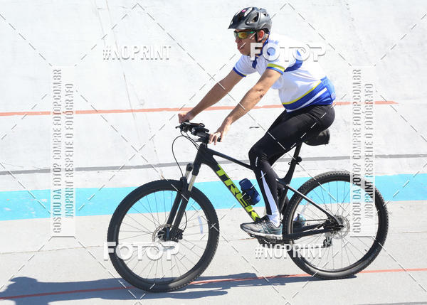 Buy your photos of the eventPEDALE POR UMA CAUSA 2019 - CURITIBA on Fotop