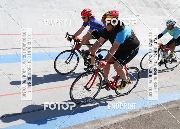 Buy your photos of the eventPEDALE POR UMA CAUSA 2019 - CURITIBA on Fotop