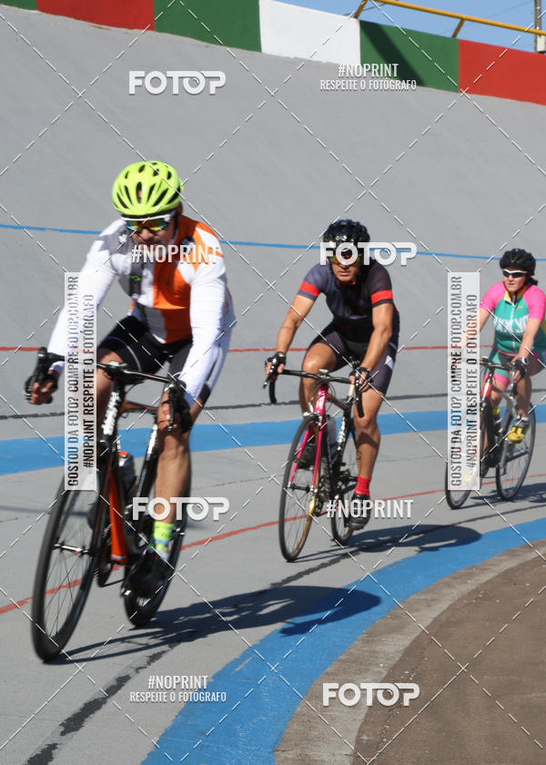 Buy your photos of the eventPEDALE POR UMA CAUSA 2019 - CURITIBA on Fotop