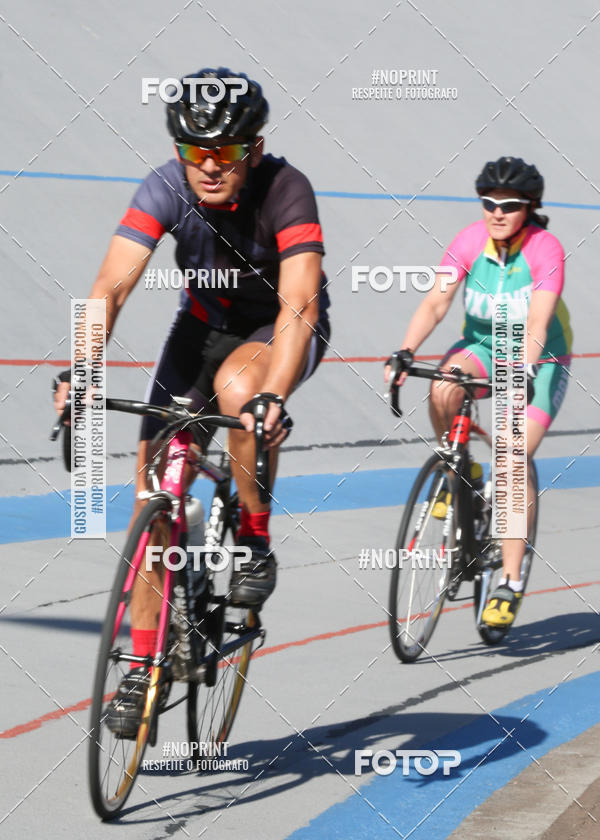 Buy your photos of the eventPEDALE POR UMA CAUSA 2019 - CURITIBA on Fotop