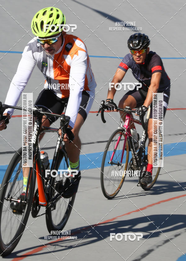 Buy your photos of the eventPEDALE POR UMA CAUSA 2019 - CURITIBA on Fotop