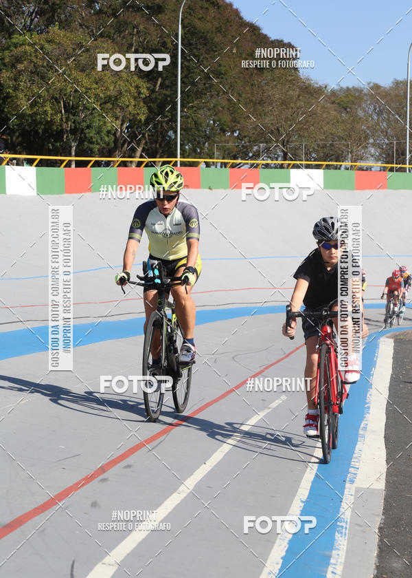 Buy your photos of the eventPEDALE POR UMA CAUSA 2019 - CURITIBA on Fotop