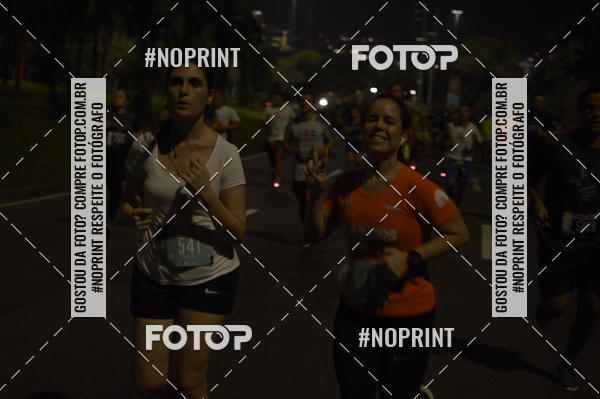 Buy your photos of the eventNight Run 2019 - Pop - Rio de Janeiro on Fotop