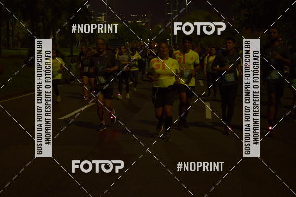 Buy your photos of the eventNight Run 2019 - Pop - Rio de Janeiro on Fotop