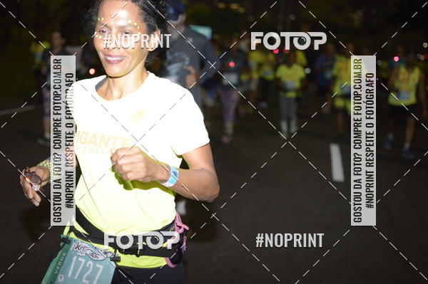 Buy your photos of the eventNight Run 2019 - Pop - Rio de Janeiro on Fotop