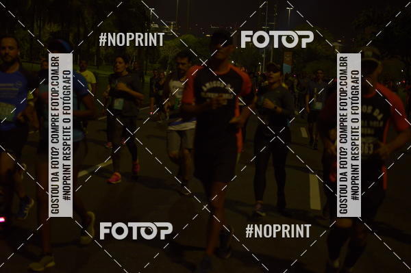 Buy your photos of the eventNight Run 2019 - Pop - Rio de Janeiro on Fotop
