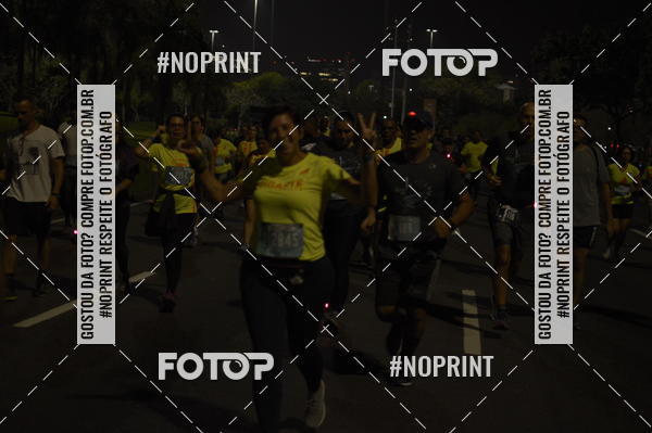 Buy your photos of the eventNight Run 2019 - Pop - Rio de Janeiro on Fotop