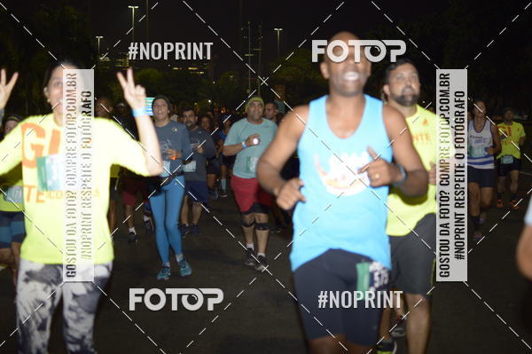 Buy your photos of the eventNight Run 2019 - Pop - Rio de Janeiro on Fotop