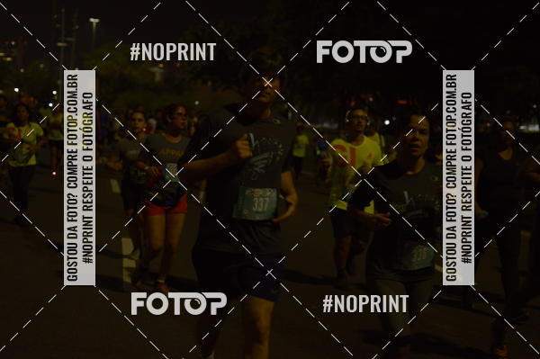 Buy your photos of the eventNight Run 2019 - Pop - Rio de Janeiro on Fotop