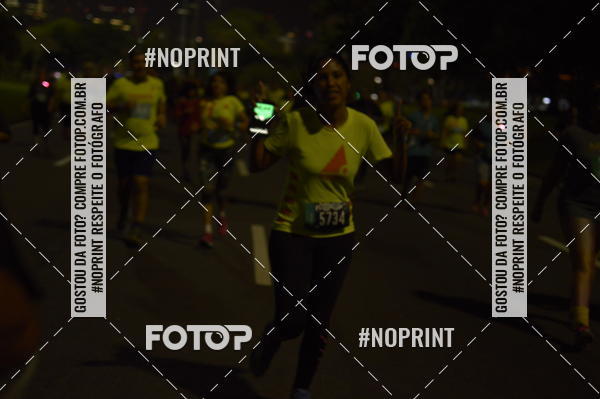 Buy your photos of the eventNight Run 2019 - Pop - Rio de Janeiro on Fotop