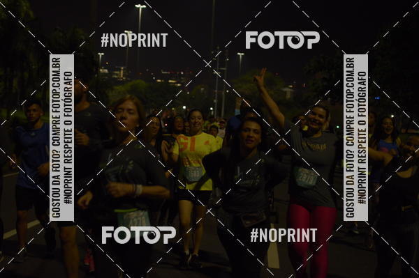Buy your photos of the eventNight Run 2019 - Pop - Rio de Janeiro on Fotop