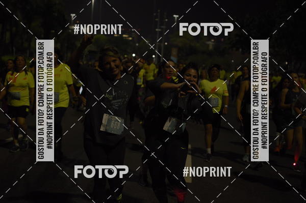 Buy your photos of the eventNight Run 2019 - Pop - Rio de Janeiro on Fotop