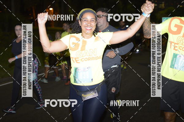 Buy your photos of the eventNight Run 2019 - Pop - Rio de Janeiro on Fotop
