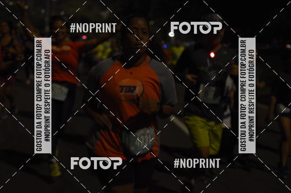 Buy your photos of the eventNight Run 2019 - Pop - Rio de Janeiro on Fotop