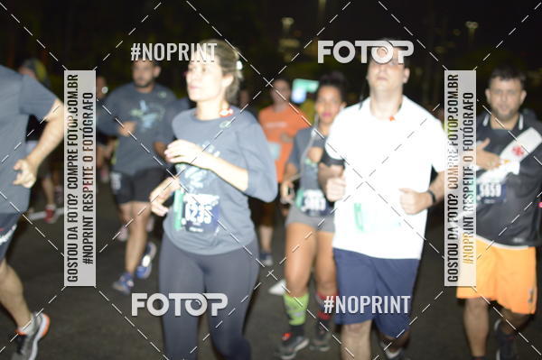 Buy your photos of the eventNight Run 2019 - Pop - Rio de Janeiro on Fotop