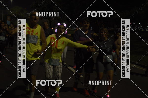 Buy your photos of the eventNight Run 2019 - Pop - Rio de Janeiro on Fotop