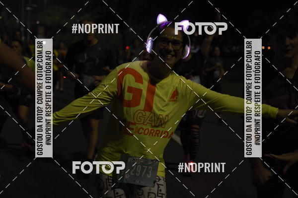 Buy your photos of the eventNight Run 2019 - Pop - Rio de Janeiro on Fotop