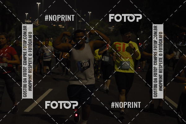 Buy your photos of the eventNight Run 2019 - Pop - Rio de Janeiro on Fotop