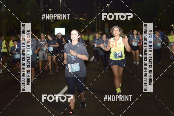 Buy your photos of the eventNight Run 2019 - Pop - Rio de Janeiro on Fotop