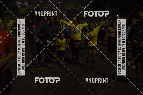Buy your photos of the eventNight Run 2019 - Pop - Rio de Janeiro on Fotop