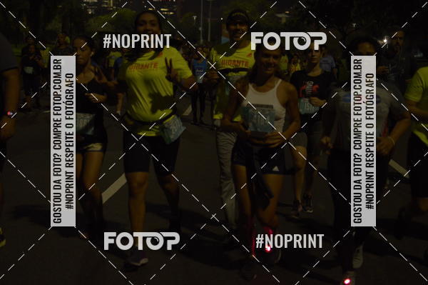 Buy your photos of the eventNight Run 2019 - Pop - Rio de Janeiro on Fotop