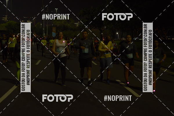 Buy your photos of the eventNight Run 2019 - Pop - Rio de Janeiro on Fotop