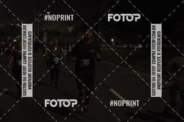 Buy your photos of the eventNight Run 2019 - Pop - Rio de Janeiro on Fotop